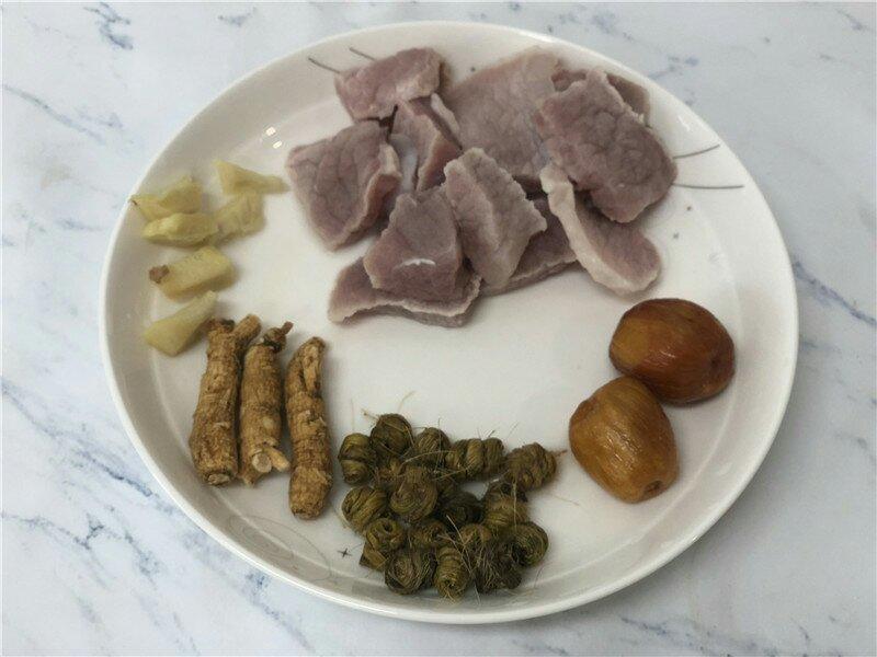 花旗参石斛炖瘦肉汤