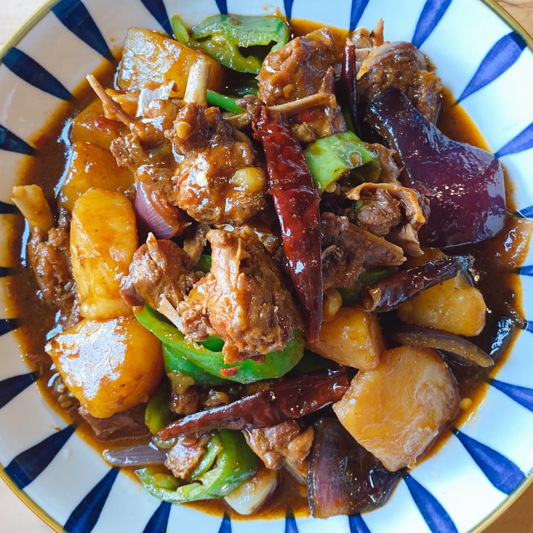 新疆大盘鸡无需争议