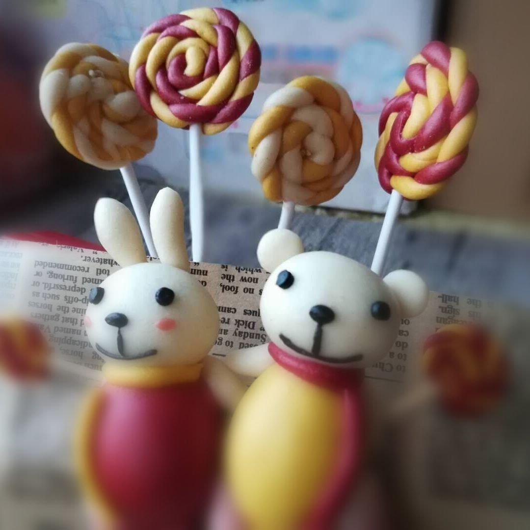 天然果蔬汁彩色棒棒糖馒头