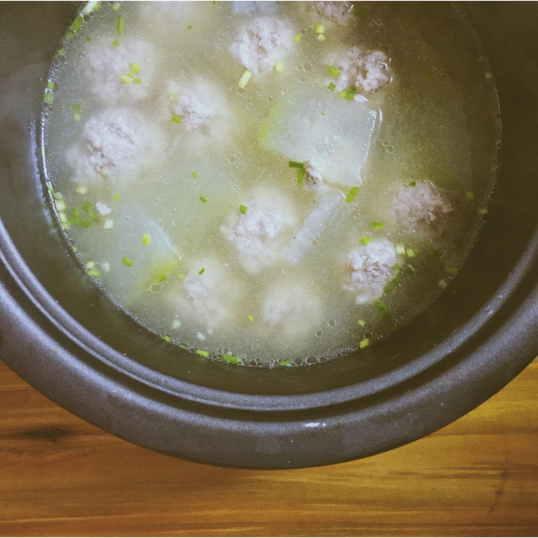 冬瓜汆丸子汤