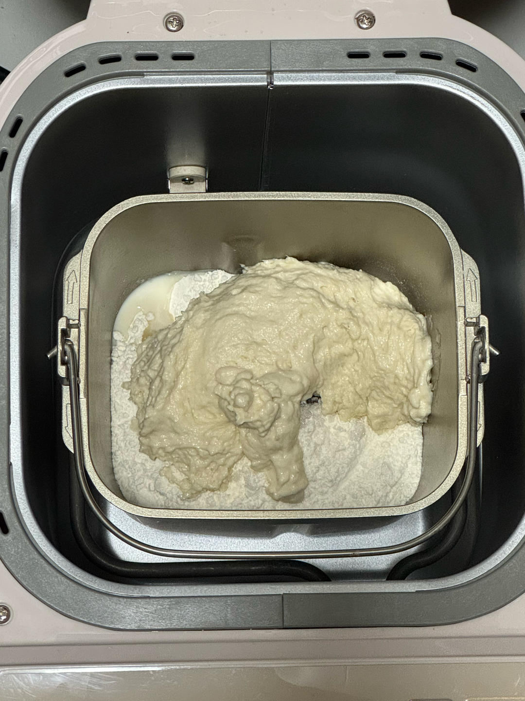 纯奶手撕吐司的做法 步骤1