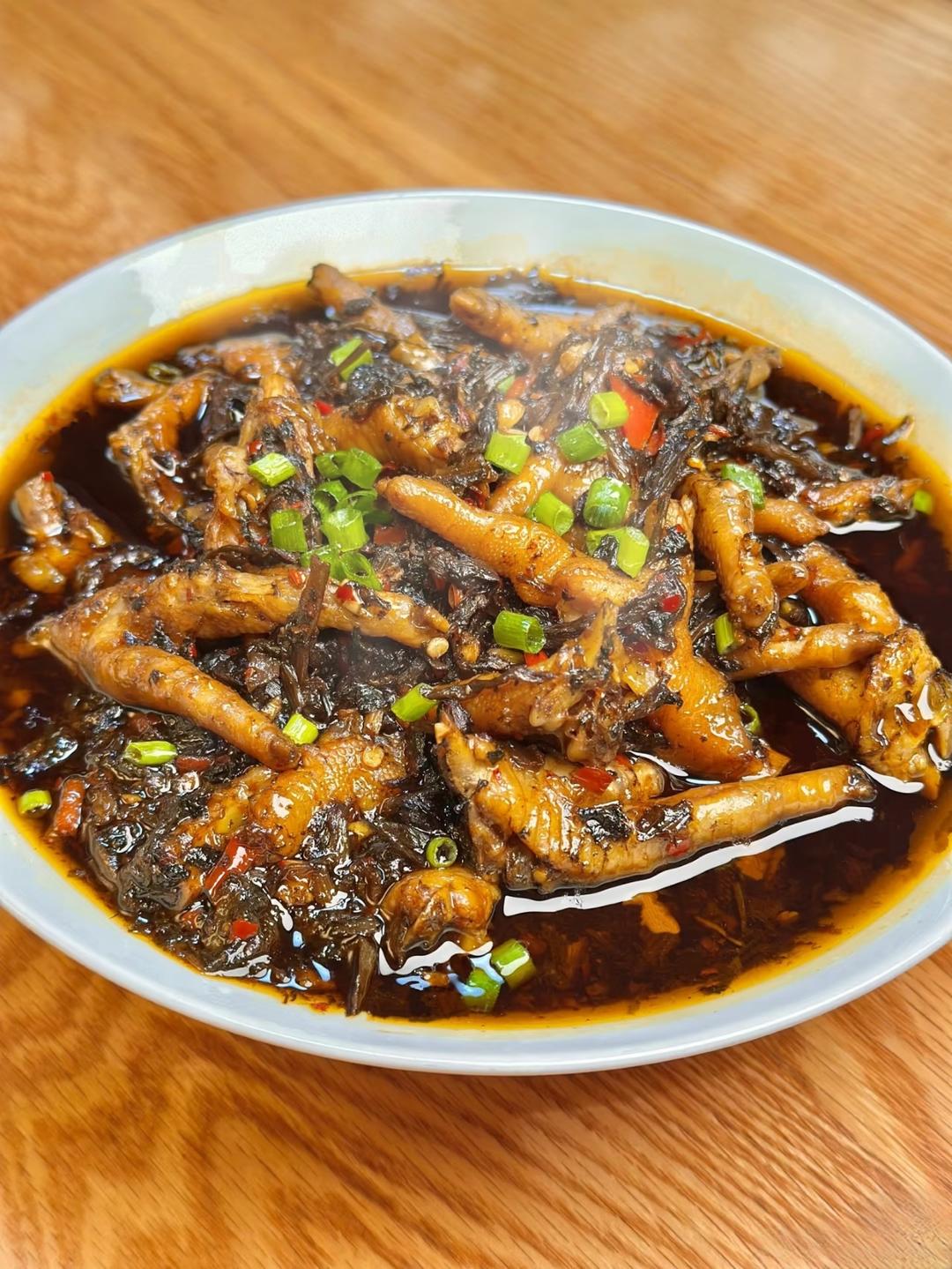 蒸菜之【梅干菜蒸鸡爪】的做法