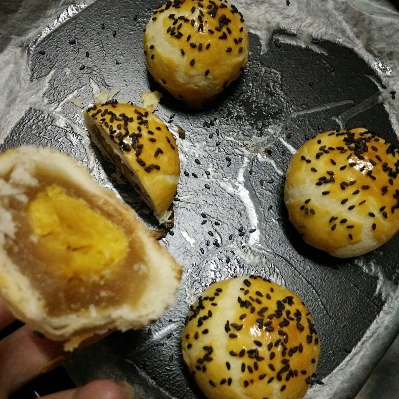 蛋黄酥