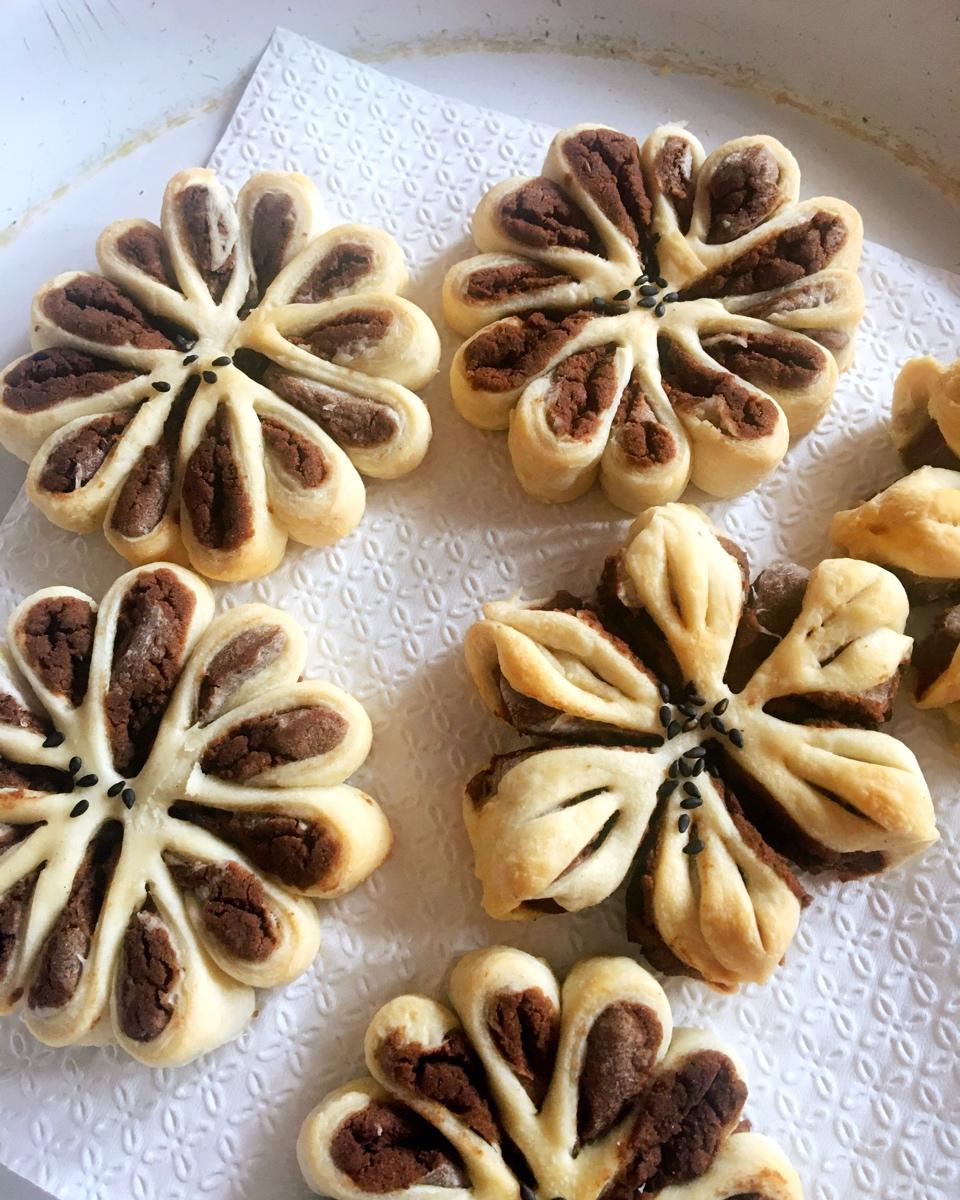 枣花酥，枣泥菊花酥