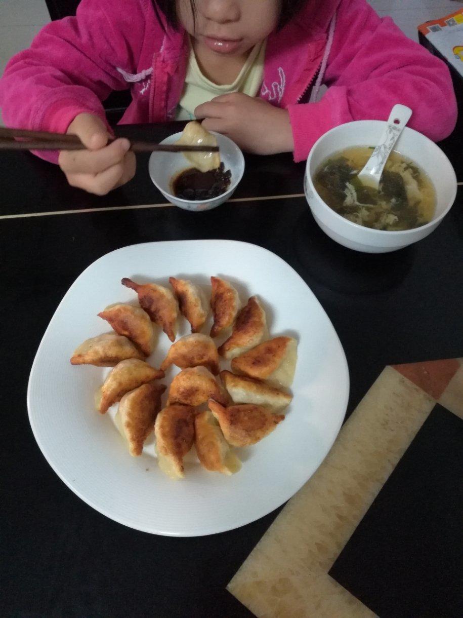 堂妈教你做鲜藕猪肉水饺