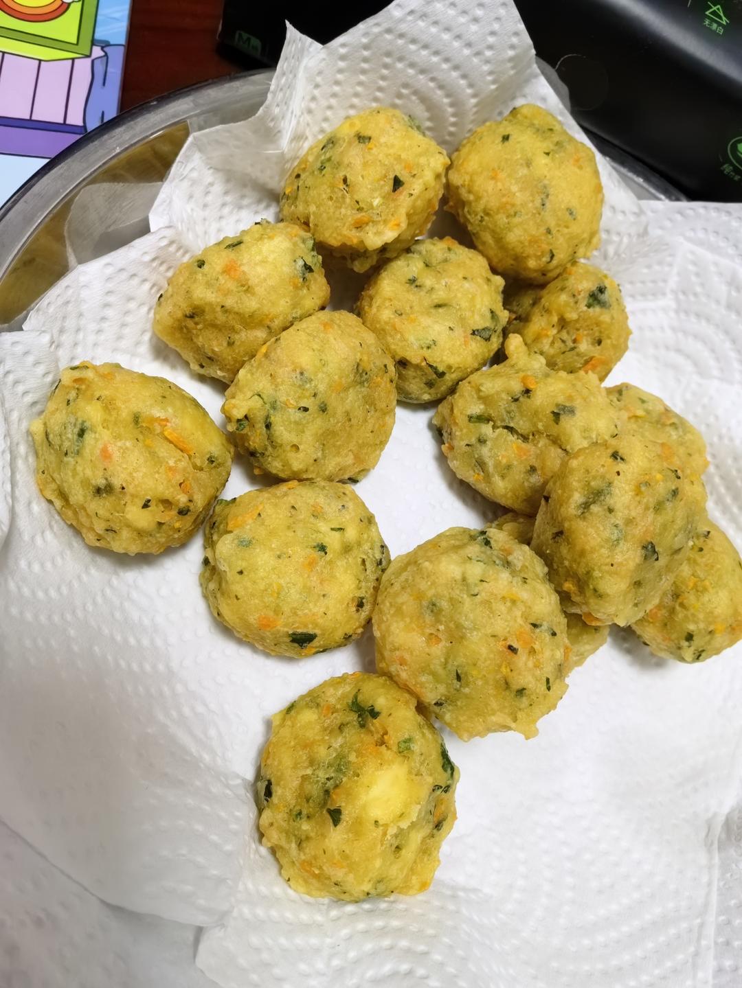 香酥豆腐丸子（外酥里嫩）