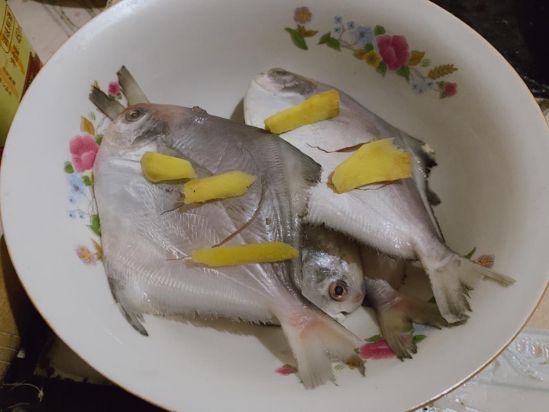 清蒸鲳鱼
