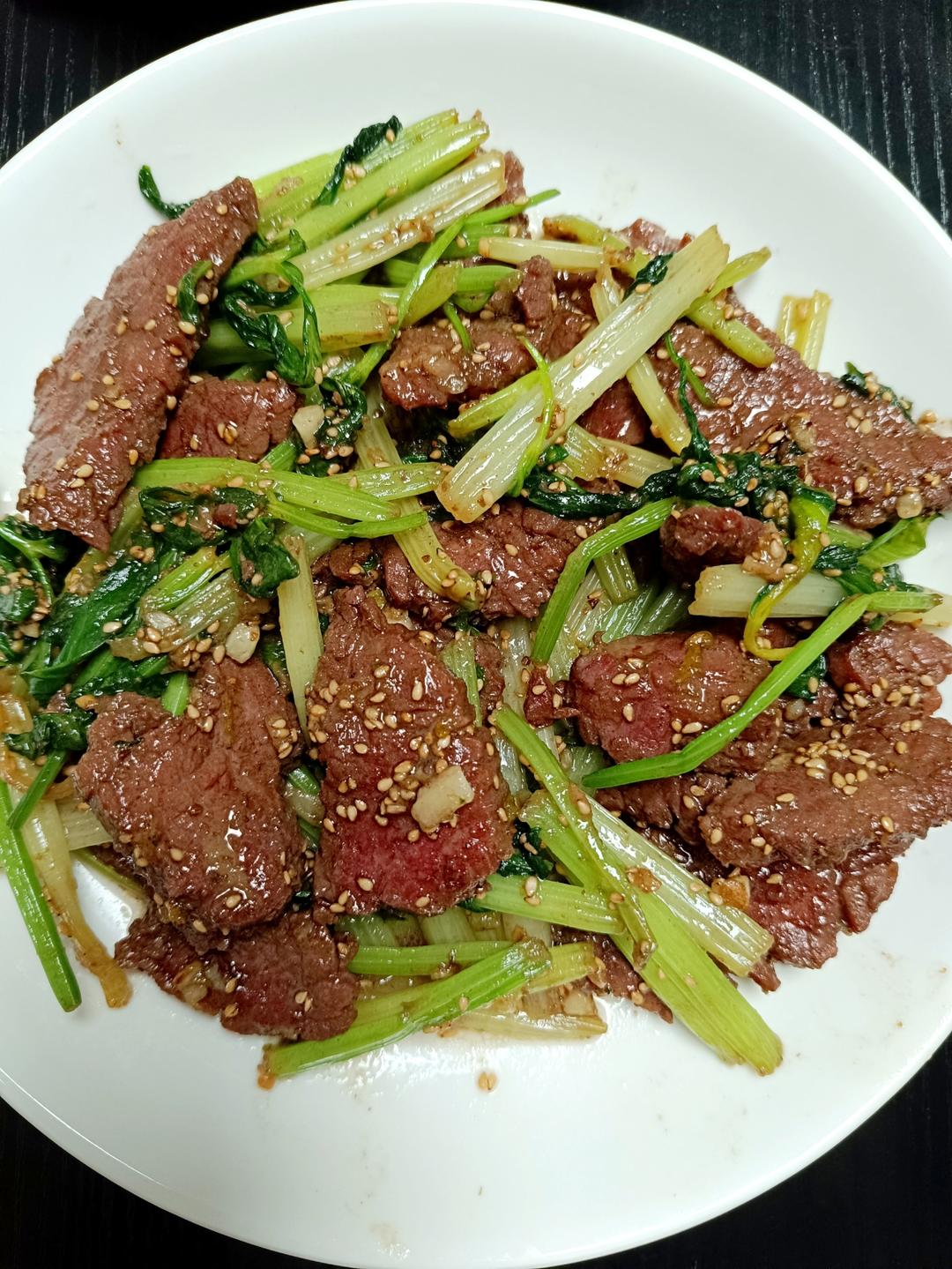 又香又嫩的小炒牛肉（巨好吃，手残党也能做）