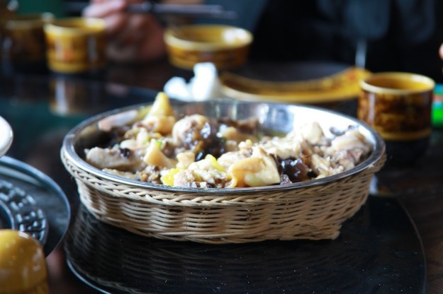 老饶家丨野生苦笋干煲排骨