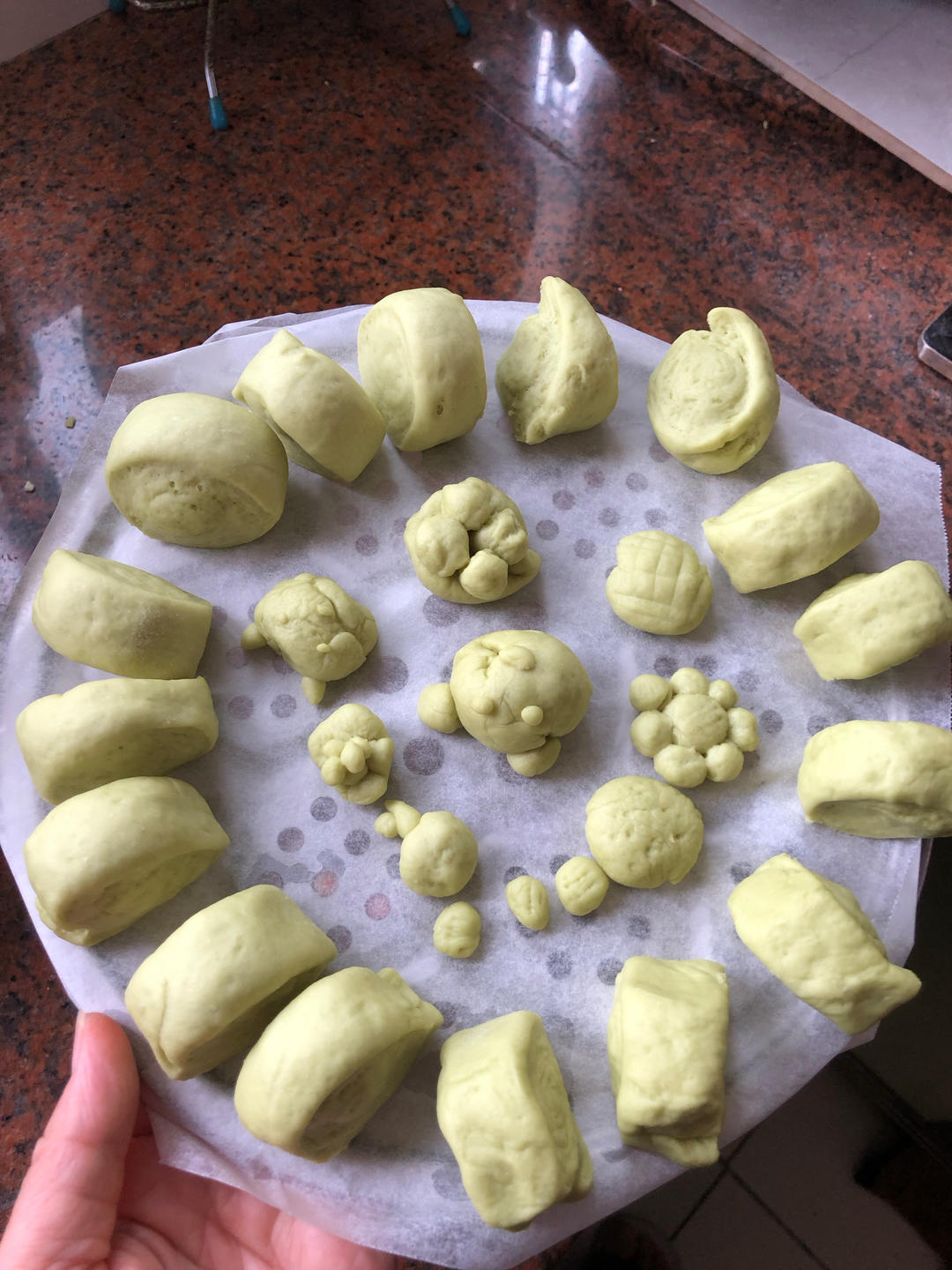 组织细腻松软的开心果馒头！超治愈绿色～