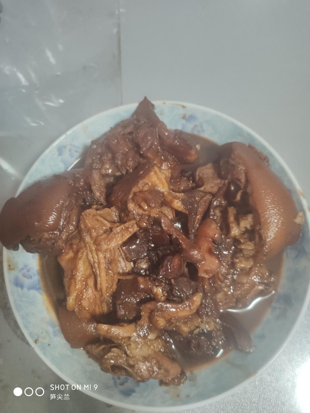 【红烧肘子】（家庭版卤蹄膀）