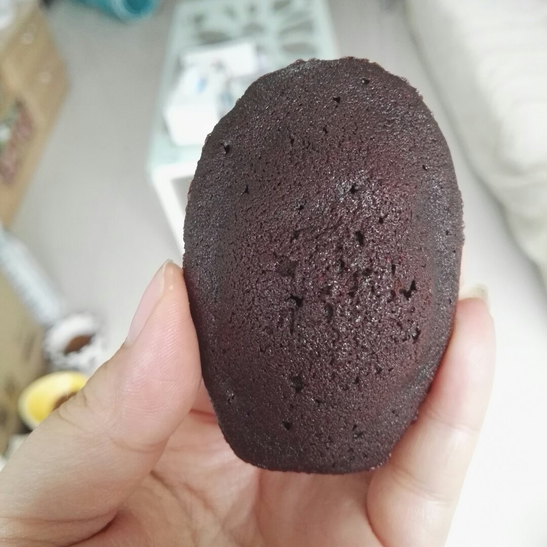 黑贝壳（威士忌黑巧克力玛德琳）