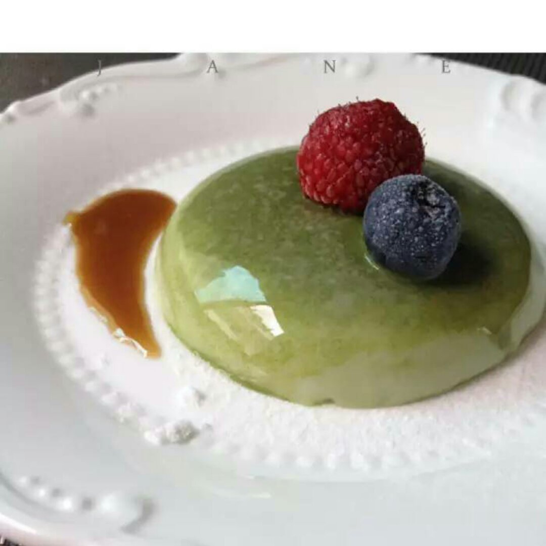 翡翠抹茶牛奶布丁