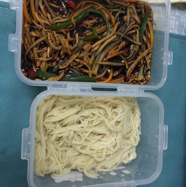 减脂健身｜凉拌手撕鸡丝（香辣&麻油版）