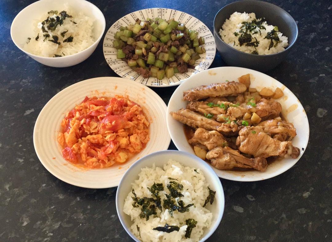 土豆烧鸡翅