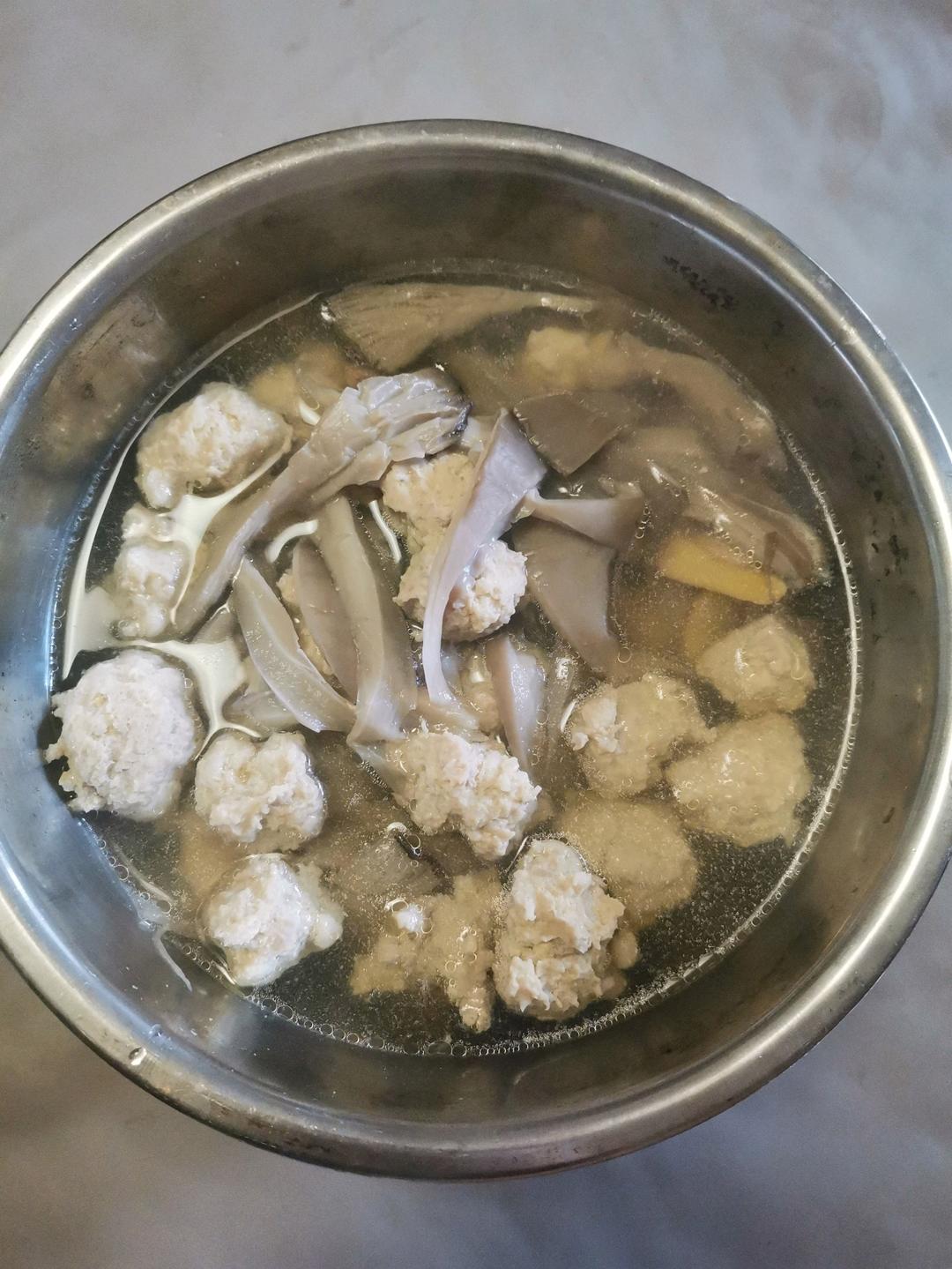 猪肉丸子汤