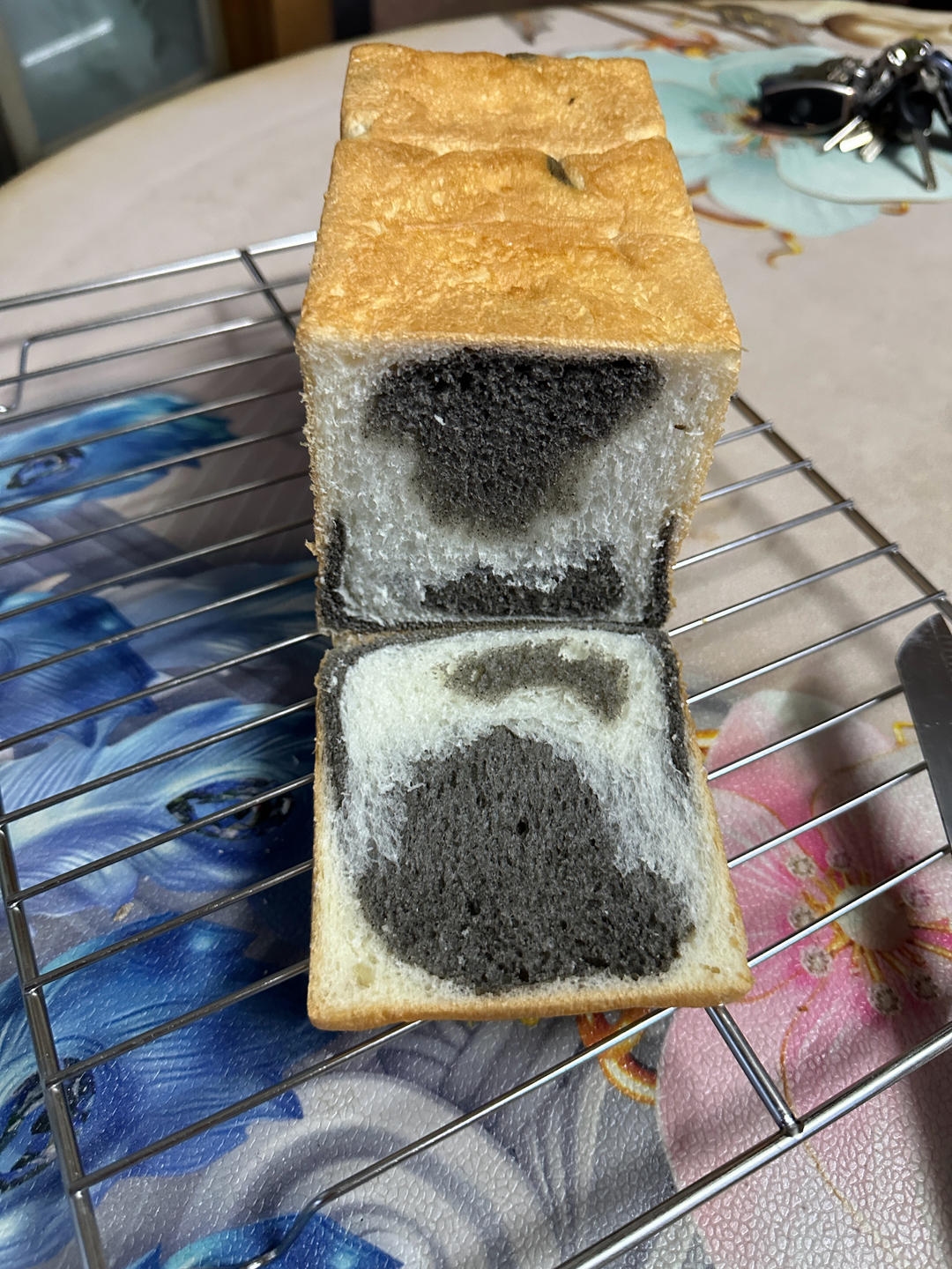 黑芝麻酱吐司