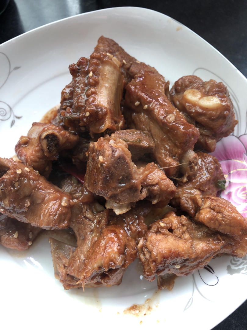 最简单最好吃的红烧排骨