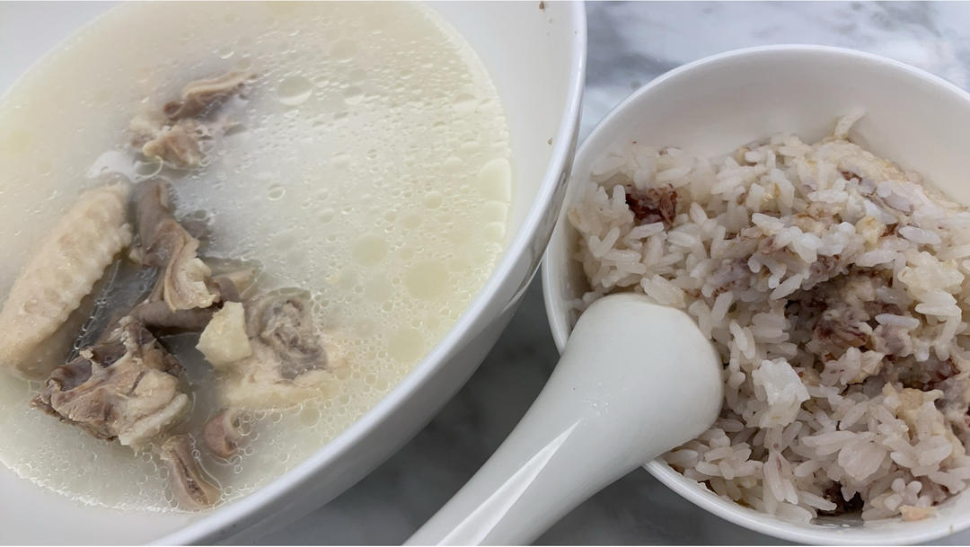 〈胡椒猪肚鸡汤〉，我超级喜欢的味道，欣小厨 😏