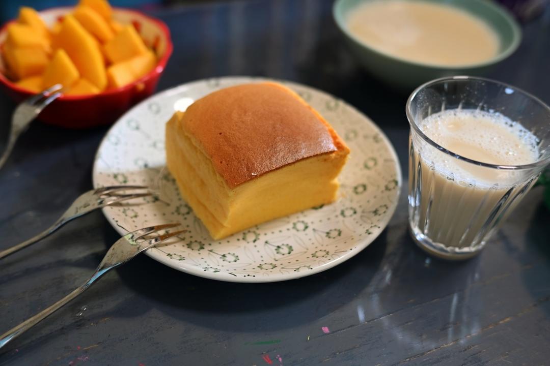 堪比柯基屁股
爆浆芝士🧀古早蛋糕