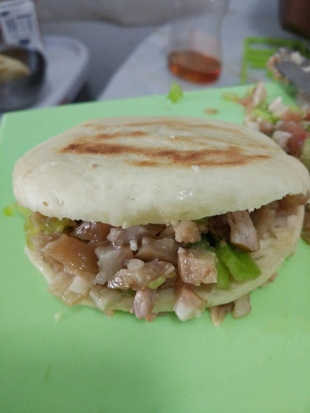 肉夹馍