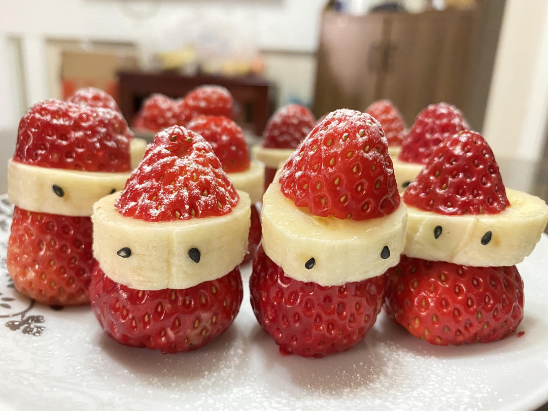 草莓🍓小雪生