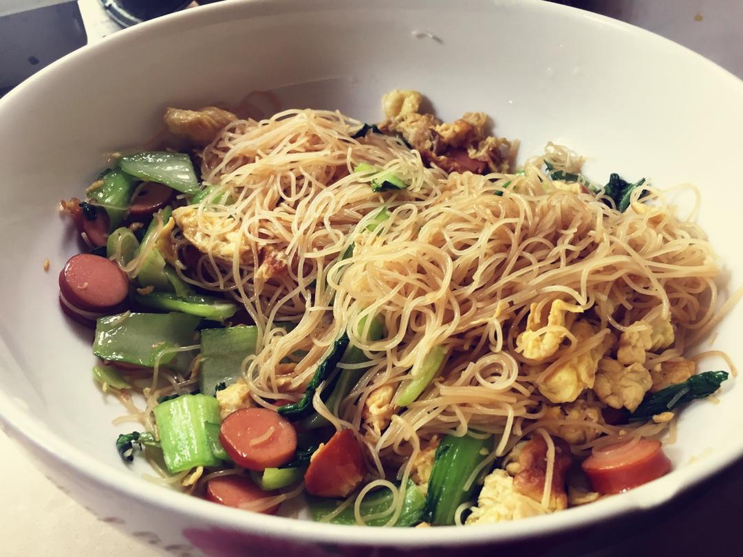 广东排挡风味炒米粉