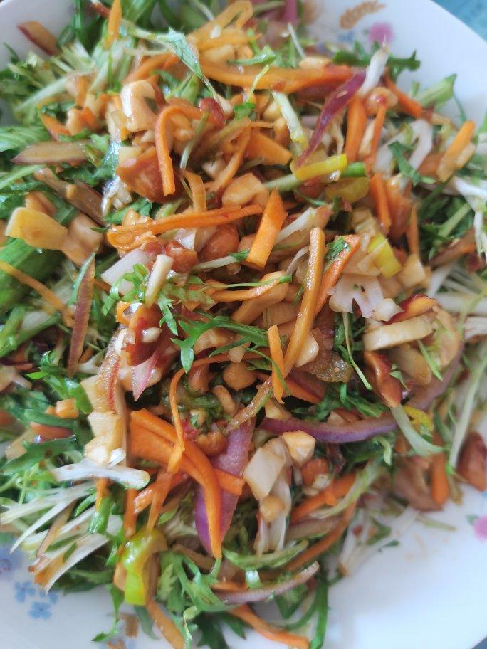 年夜饭必做的一道凉菜凉拌苦菊