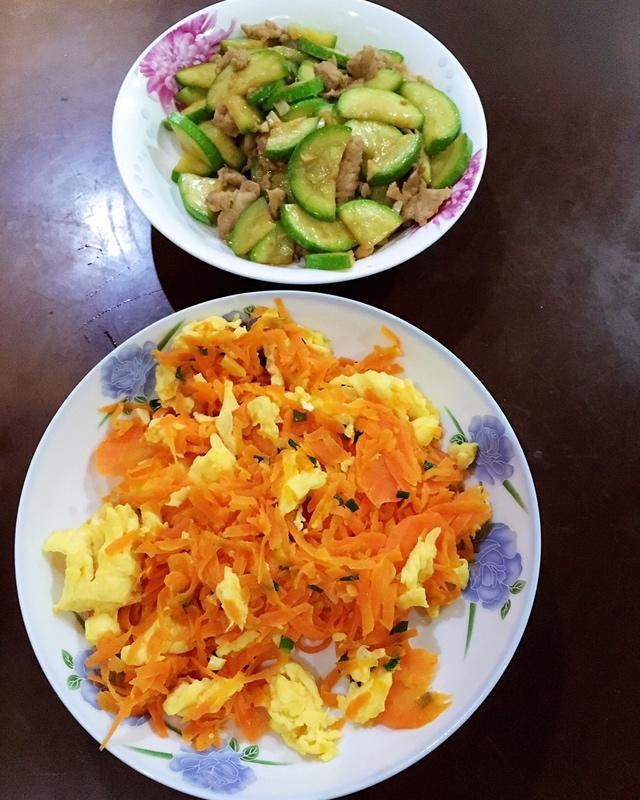胡萝卜炒鸡蛋