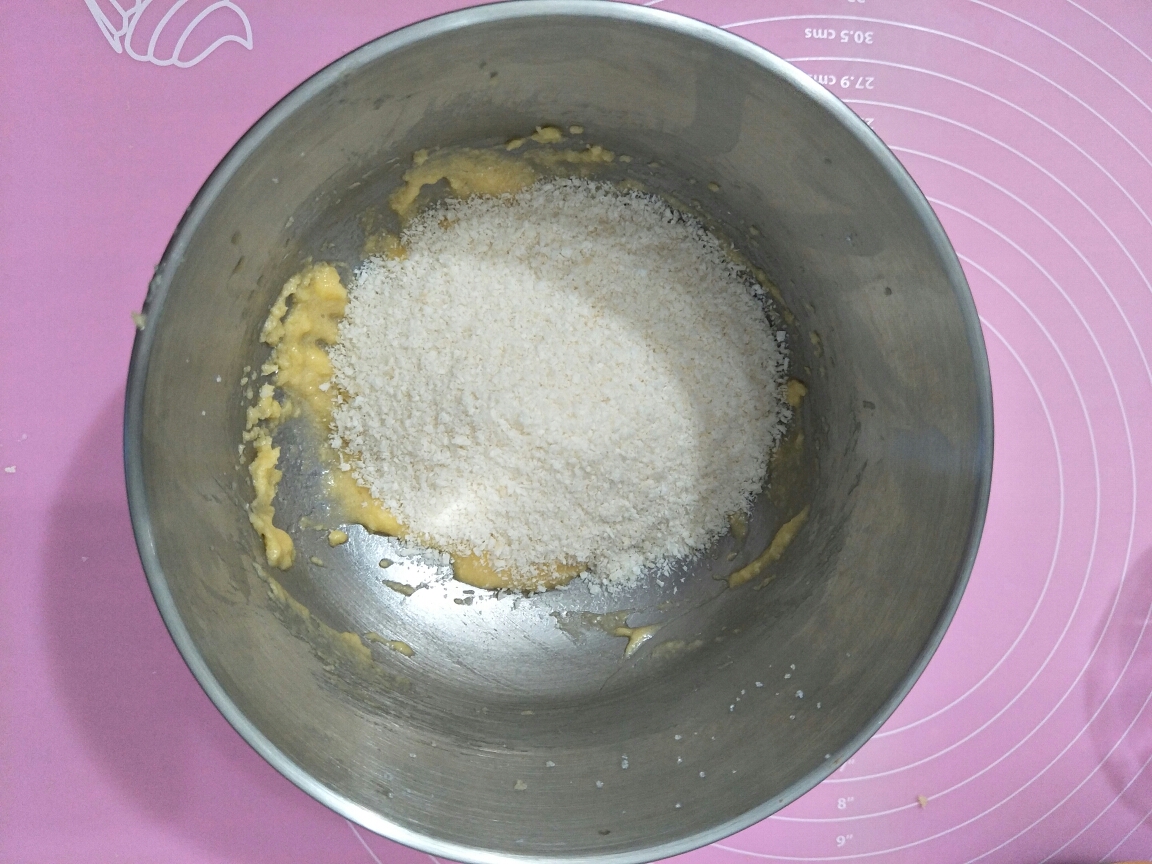 奶香椰蓉辫子面包的做法 步骤14