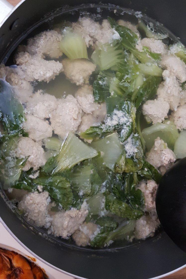 清汤肉圆