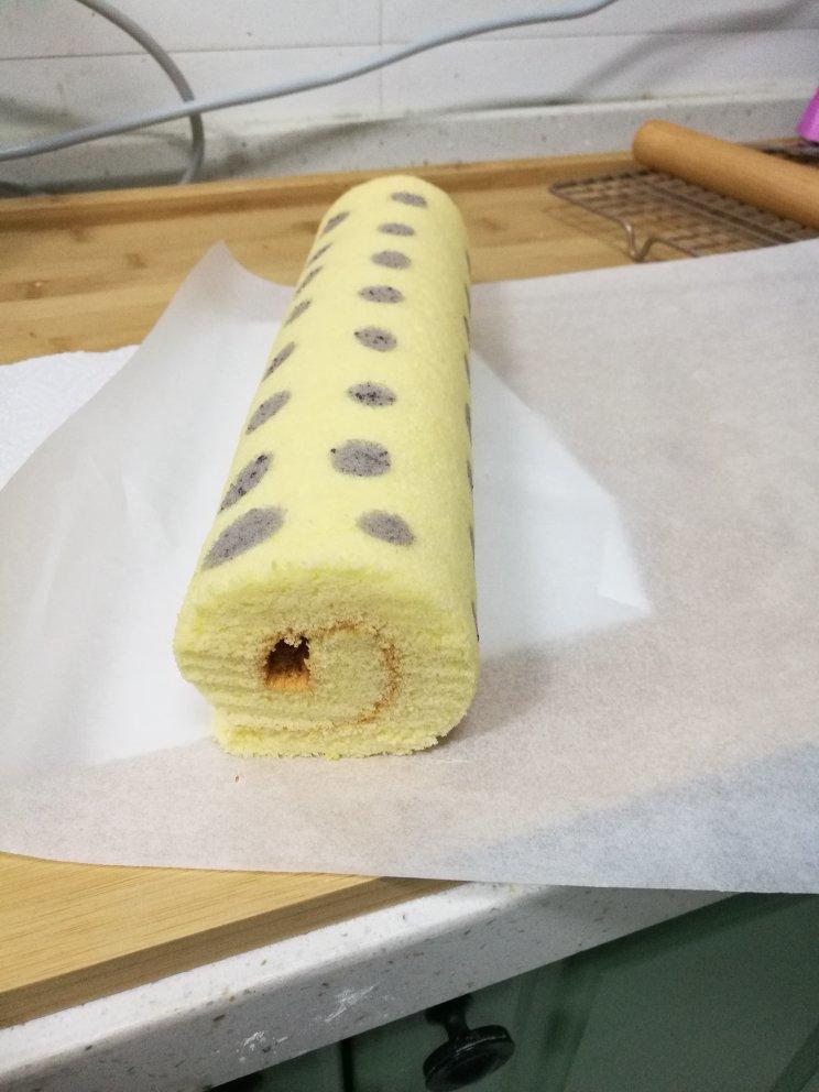 花纹图案蛋糕卷