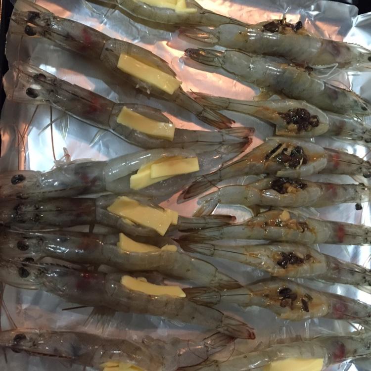 芝士焗vs蒜头豆鼓焗厄瓜多尔白虾的做法