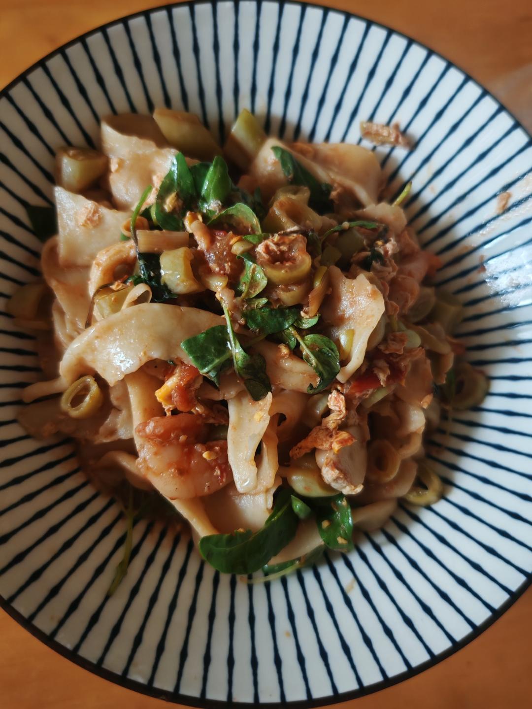 堂妈教你做油泼肉酱扯面