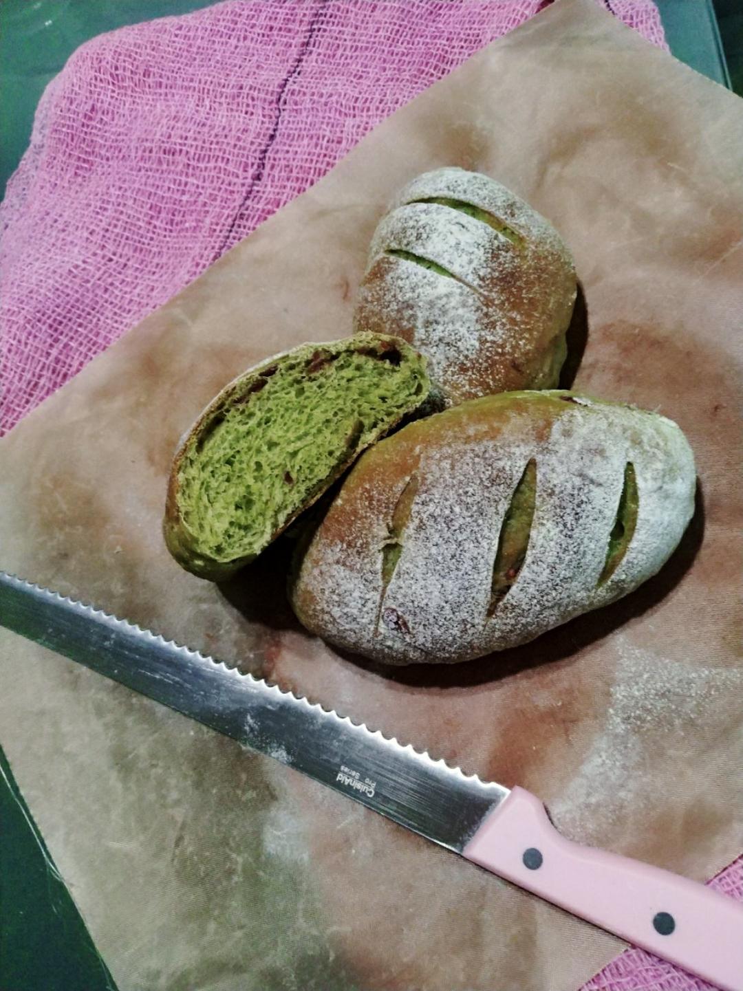 绿肥红瘦 抹茶草莓软欧