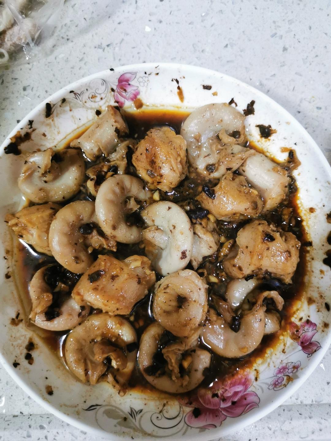 【豉汁蒸粉肠】