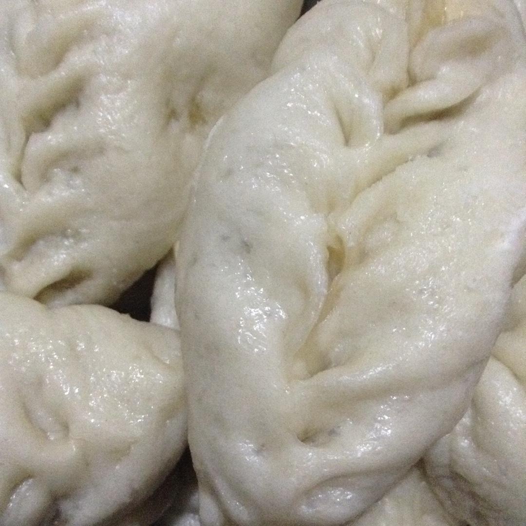萝卜粉条麦穗包子Turnip & GlassNoodle Steamed Dumplings