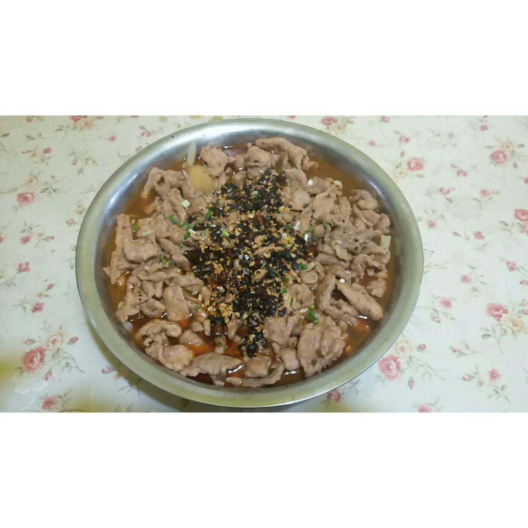 绝味川菜—水煮肉片๑