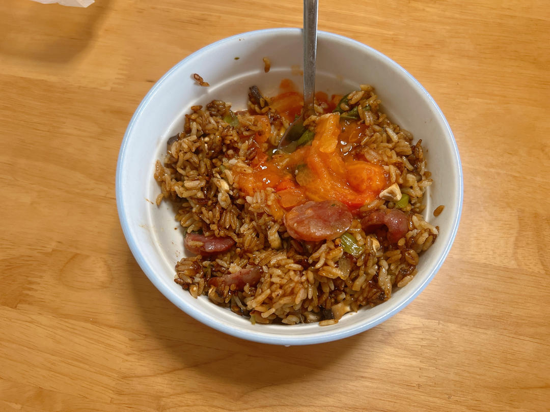 懒人电饭锅香肠焖饭/煲仔饭