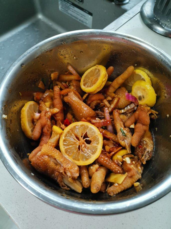 【柠檬酸辣鸡爪】自制超级无敌美味的网红鸡爪