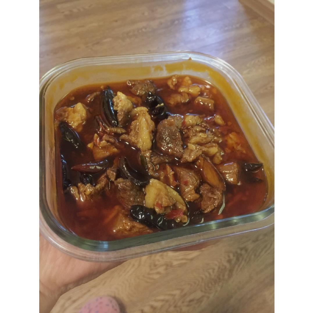 香辣牛腩煲