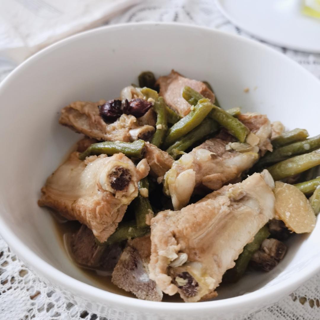 『家常料理笔记』排骨炖豆角