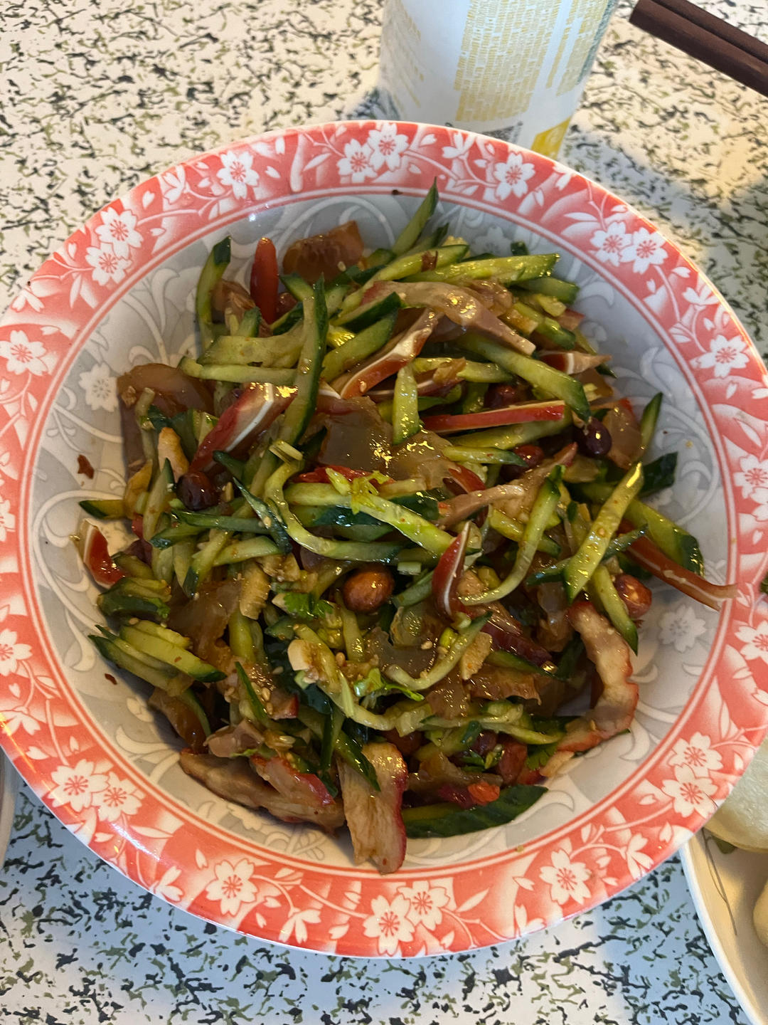 🔥这样做的凉拌猪耳朵，口感爽脆，简单又好吃❗️