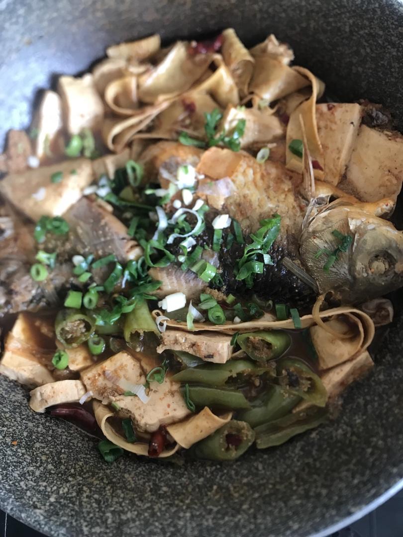 简单的鱼烧豆腐