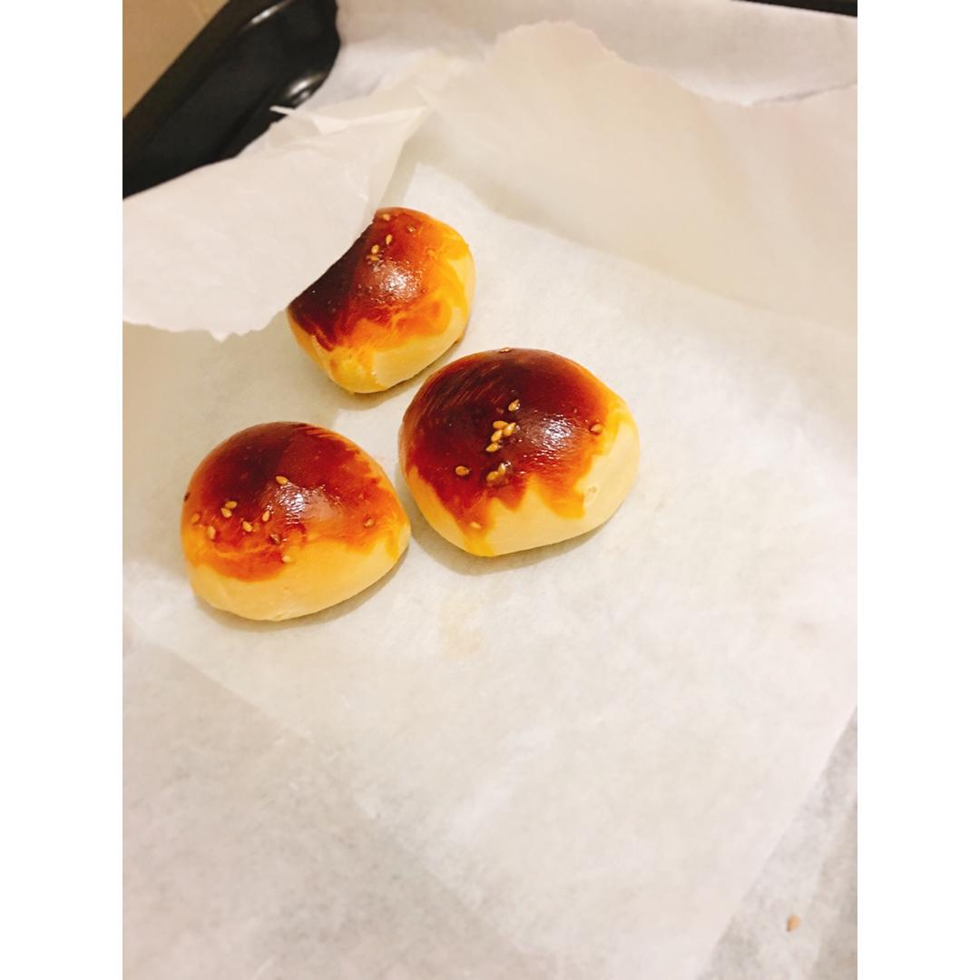 大人小孩都爱不释口的【蜂蜜牛奶小餐包】