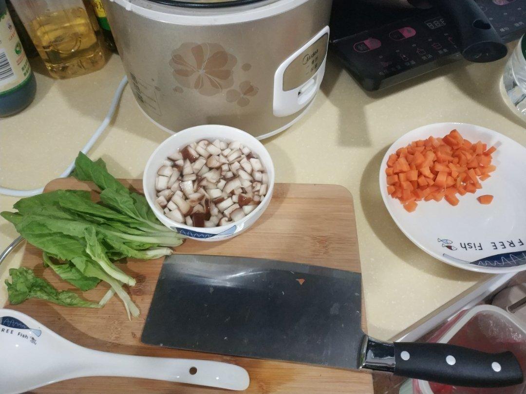 懒人必备～电饭煲腊肠焖饭