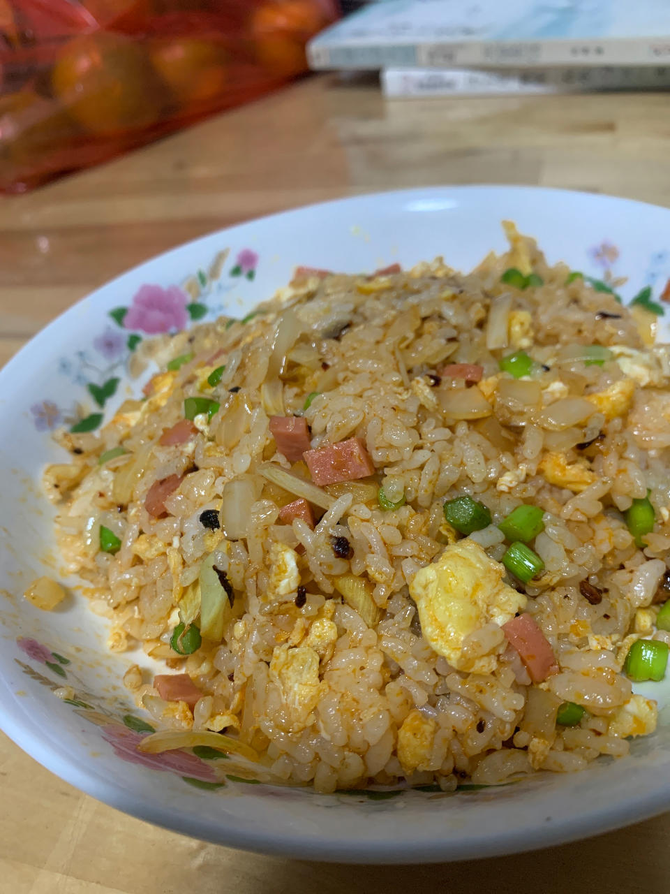 老干妈蛋炒饭(教你如何处理隔夜饭)