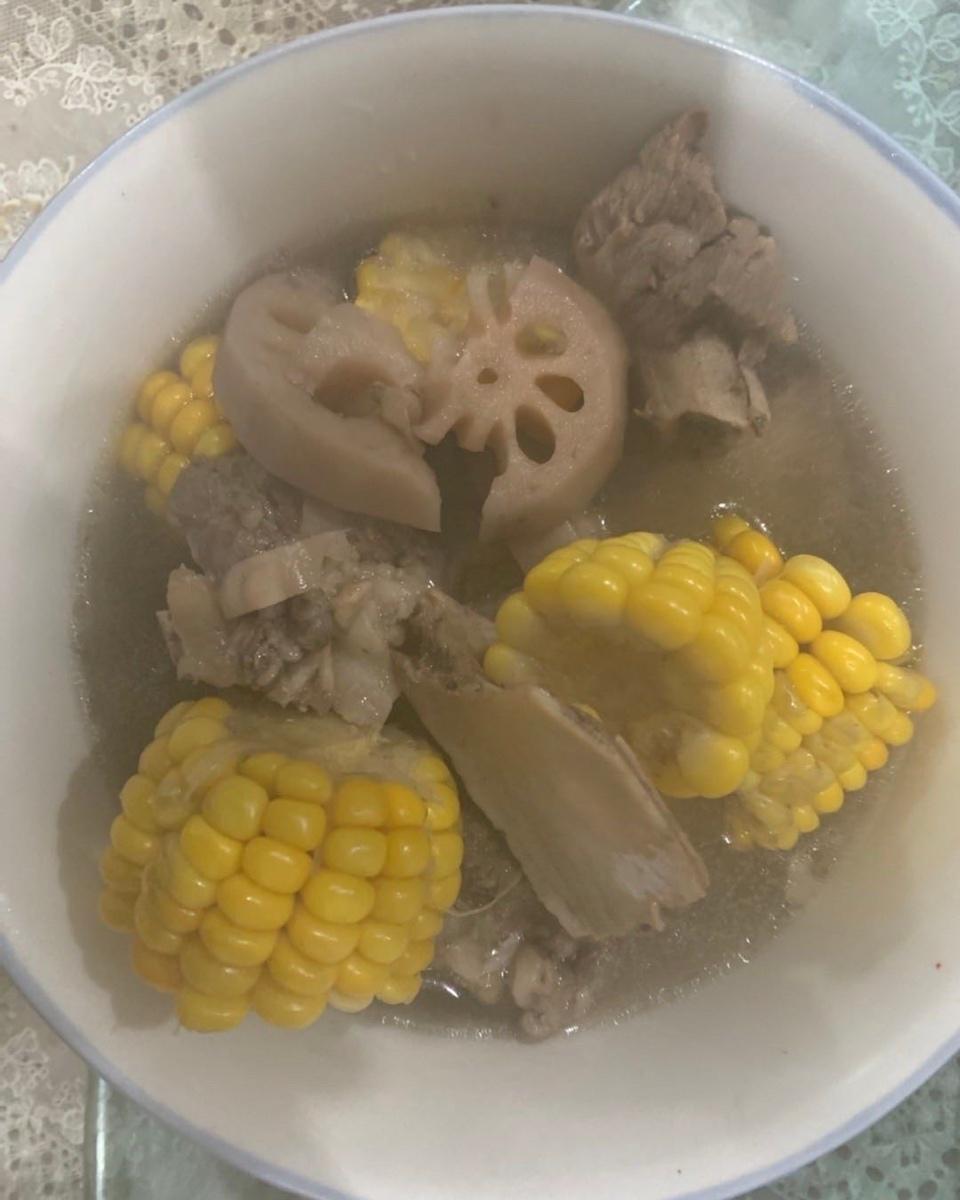 玉米排骨汤