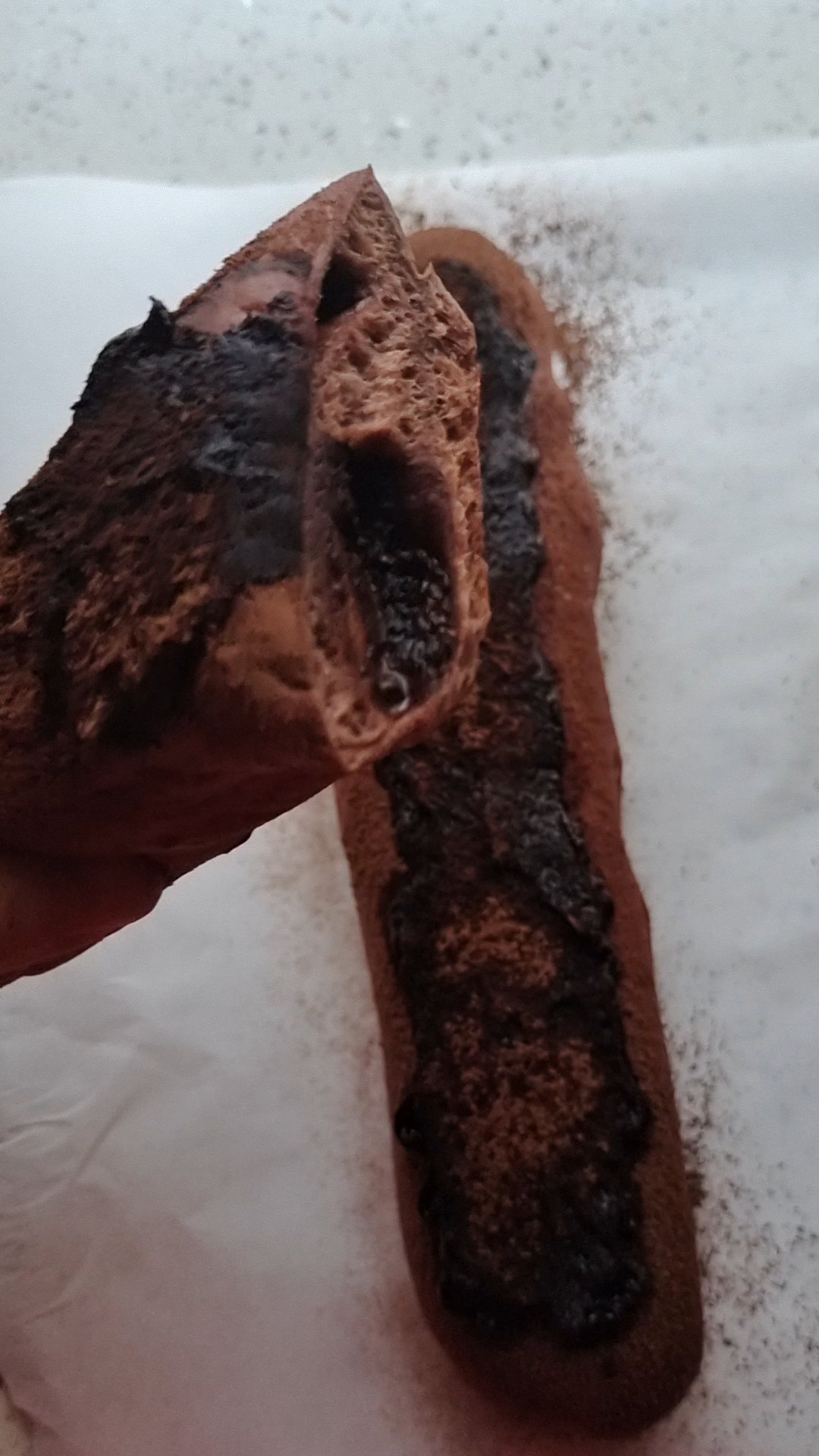 爆浆巧克力面包