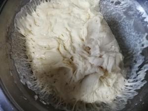 鸡蛋韭菜豆芽粉丝包的做法 步骤1
